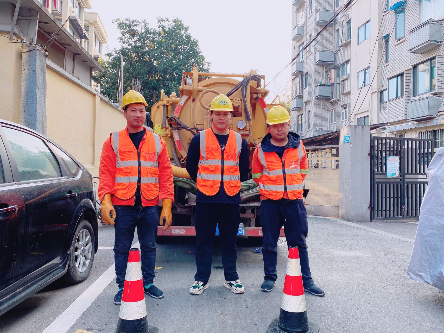 大光路南京某小区管道清淤检测施工
